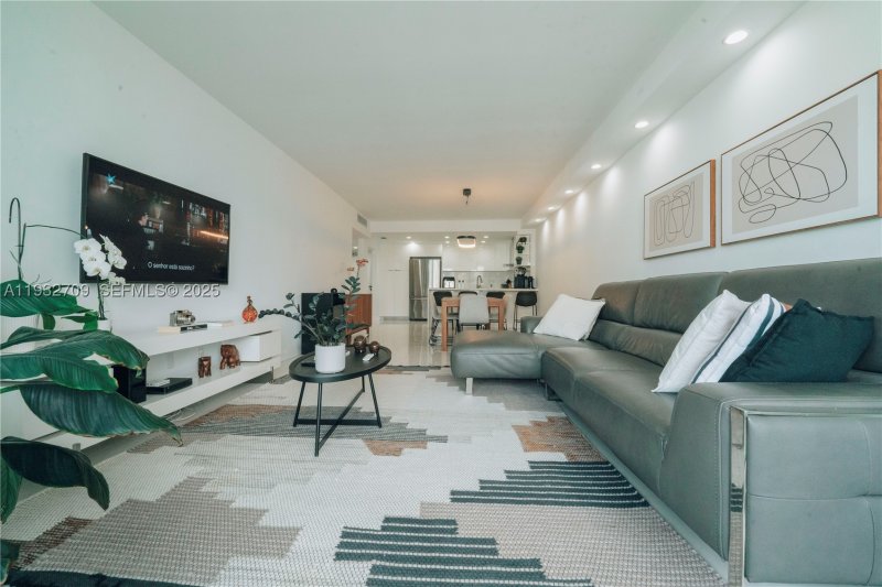 Condo for sale at Ocean View 1003