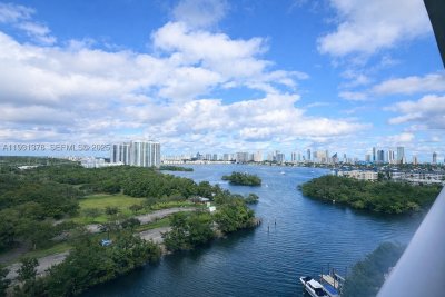 The Harbour Apt #1102