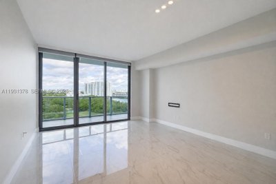 Comprar apartamento en The Harbour 1102