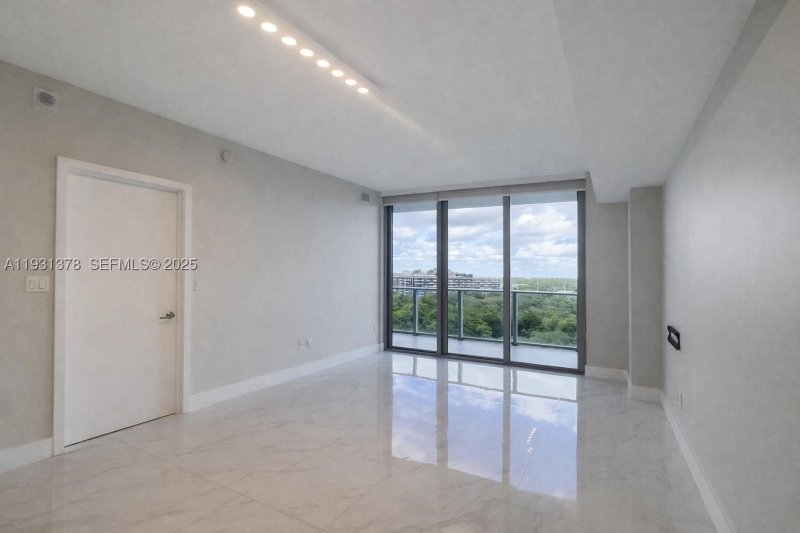 Comprar apartamento en The Harbour 1102