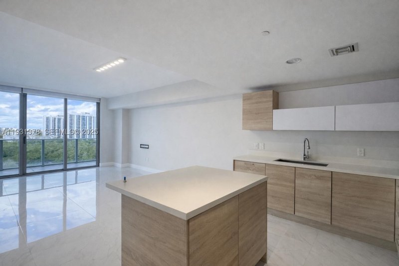 Comprar apartamento en The Harbour 1102
