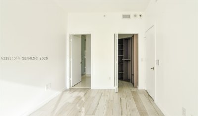 Comprar apartamento no Gran Paraiso 3405