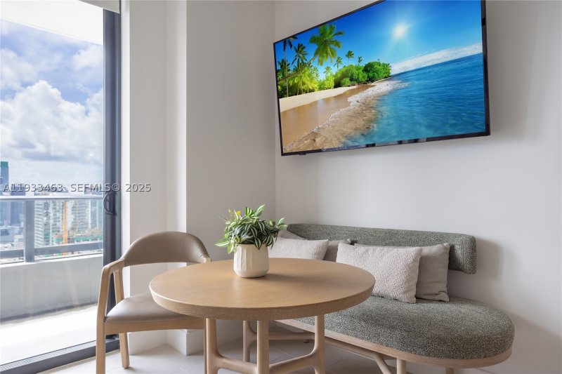 Condo for sale at Natiivo Gale Miami Hotel & Residences 4010
