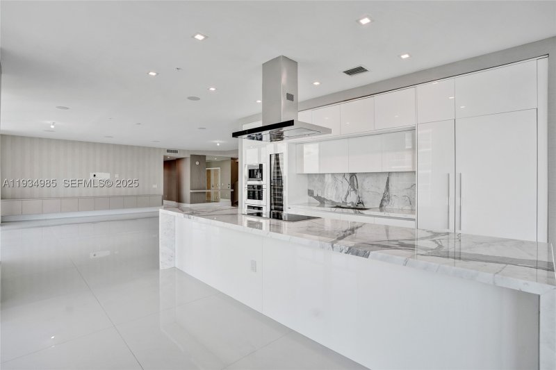 Condo for sale at Parque Towers at St. Tropez 4-TS-04