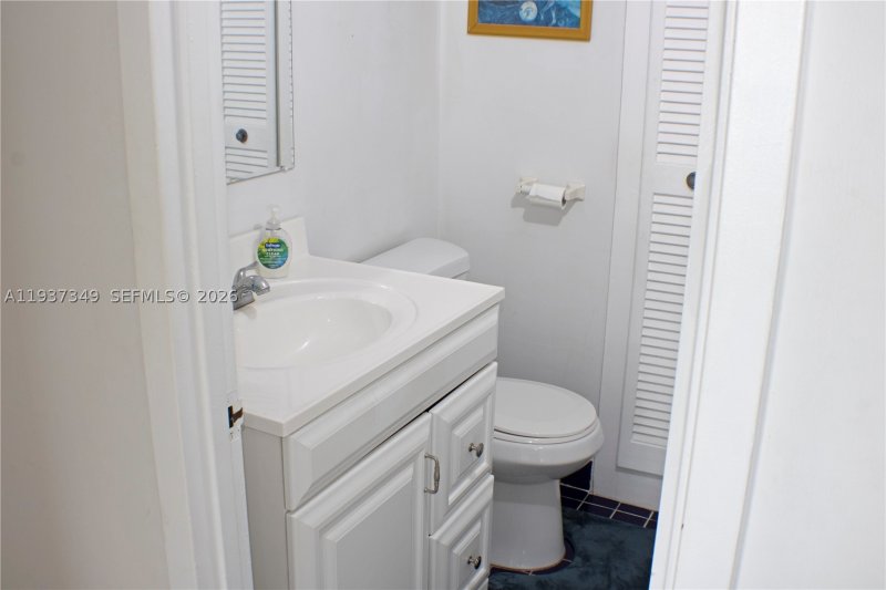 Comprar apartamento en 9500 Oceans Condo 1108