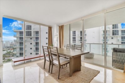 Comprar apartamento en Millennium 2404
