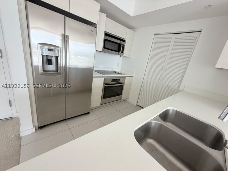 Condo for sale at Baltus House 1517