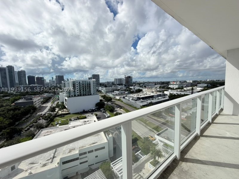 Condo for sale at Baltus House 1517