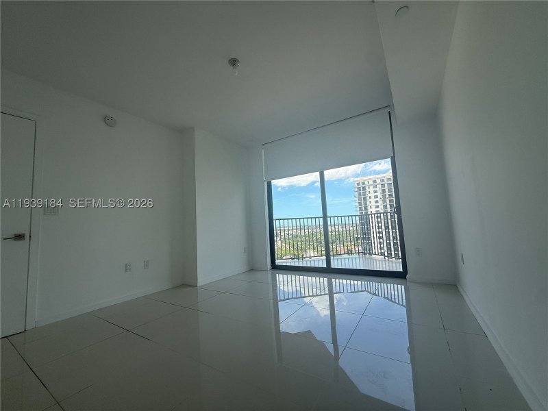 Comprar apartamento en 5252 Paseo Doral 1109