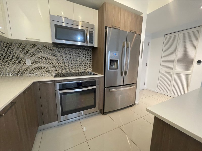 Comprar apartamento en 5252 Paseo Doral 1109