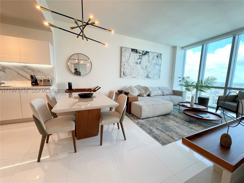 Condo for sale at Paramount Miami WorldCenter 3606
