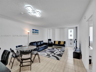 Comprar apartamento en Sea Air Towers 520