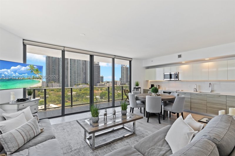 Apartment for rent at Hyde Midtown 1008