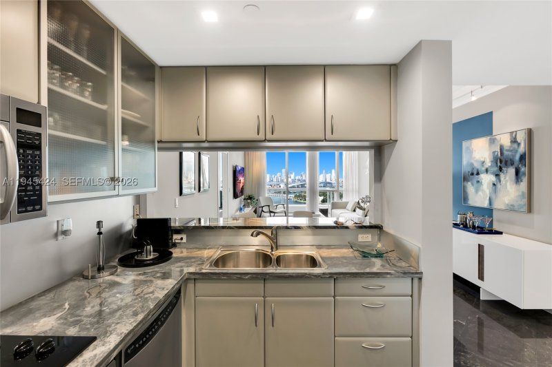 Comprar apartamento en Bentley Bay North 2311