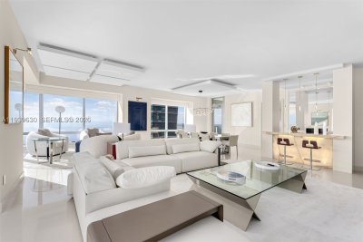 Comprar apartamento en Four Seasons Millenium Tower I 56F