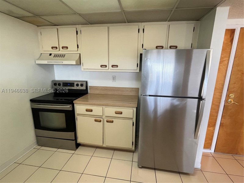 Apartment for rent at Grandview Palace 1604