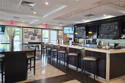 Alquiler de apartamento en The Blue Doral 1212