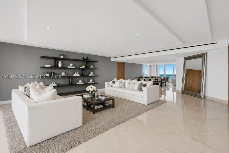 Condo for sale at Santa Maria 3904