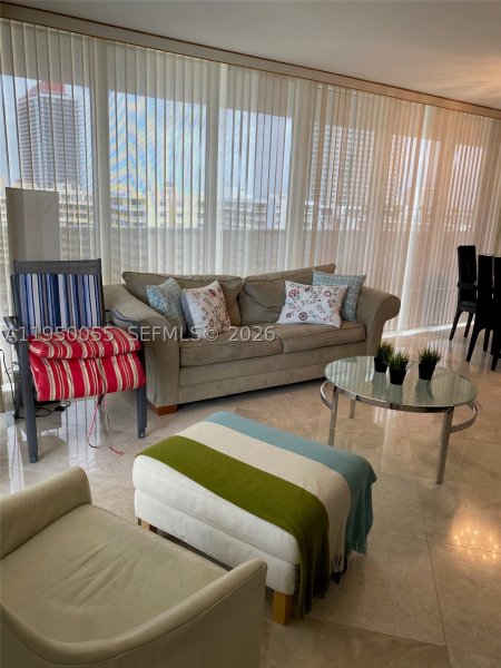 Alquiler de apartamento en Beach Club Two 1106