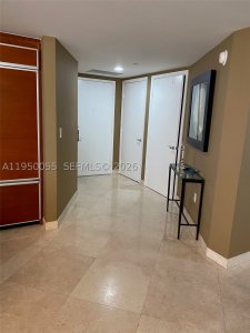 Aluguel de apartamento no Beach Club Two 1106