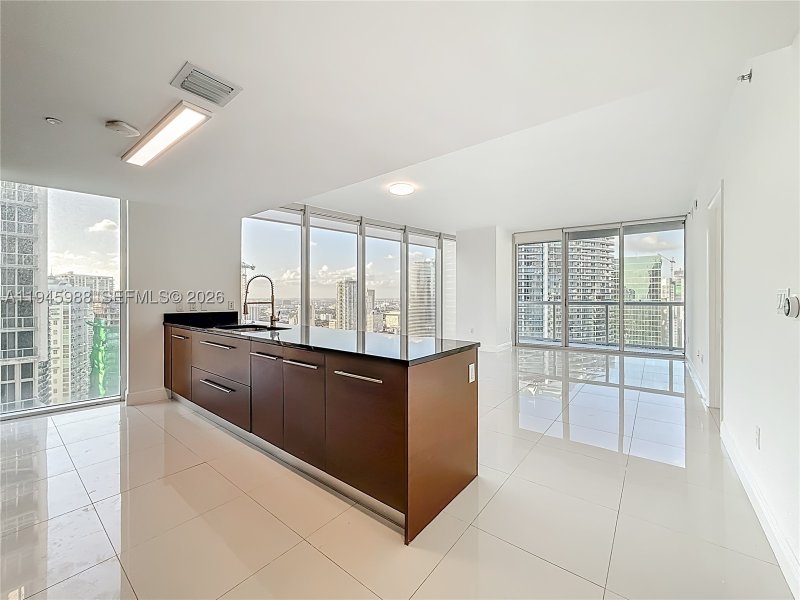 Aluguel de apartamento no Icon Brickell Tower I 4215