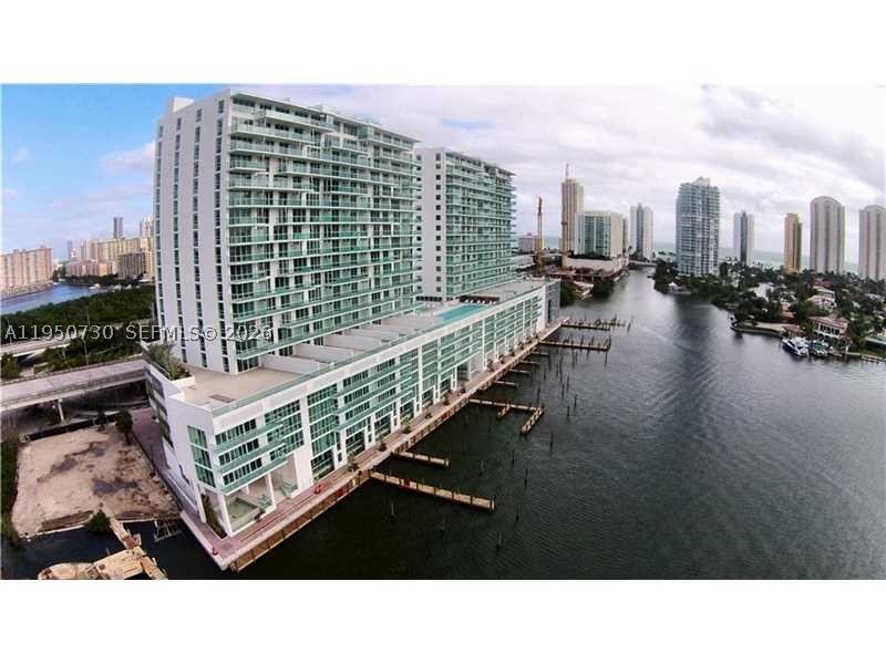 Apartment for rent at 400 Sunny Isles 1421
