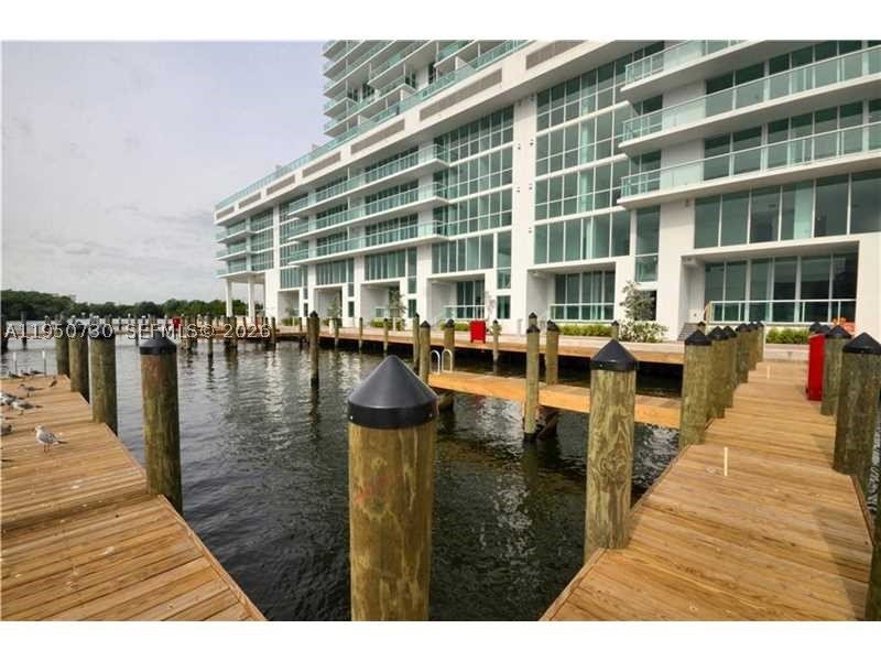 Apartment for rent at 400 Sunny Isles 1421