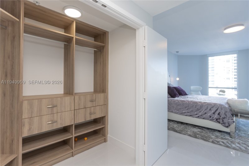 Apartment for rent at Marina Palms Yacht Club 505
