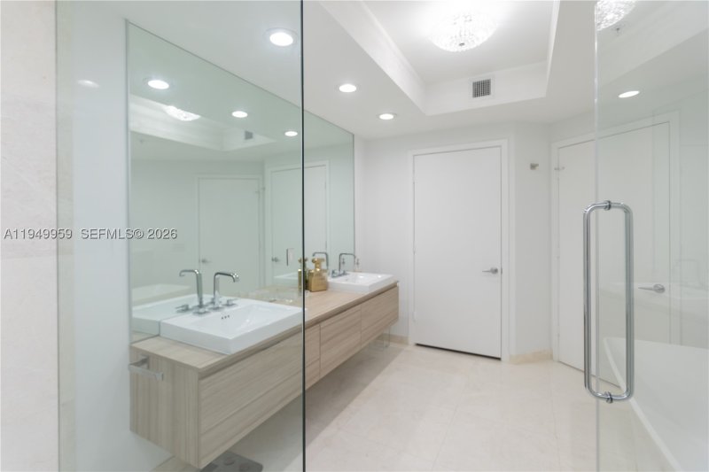 Apartment for rent at Marina Palms Yacht Club 505