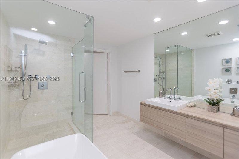 Apartment for rent at Marina Palms Yacht Club 505