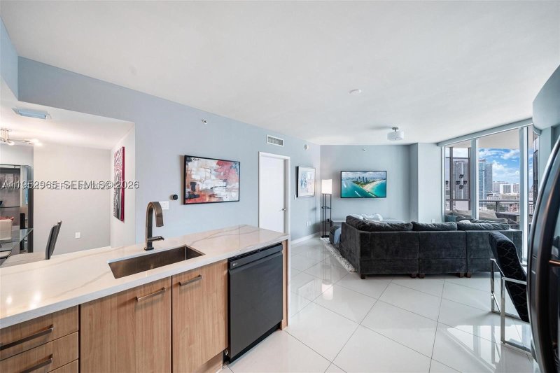 Comprar apartamento en Wind by Neo 2505
