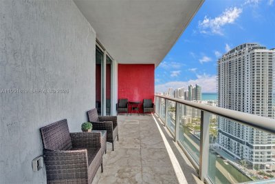 Comprar apartamento no Beachwalk T3201