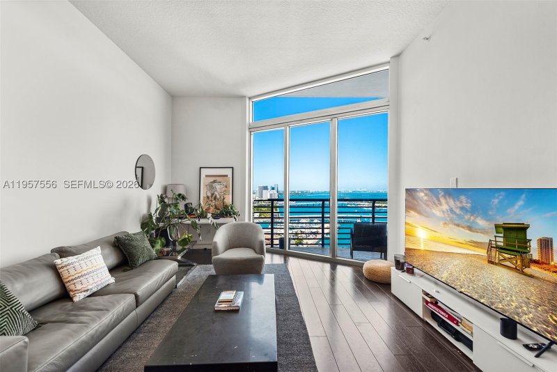 Comprar apartamento en One Miami West Tower UPH-10