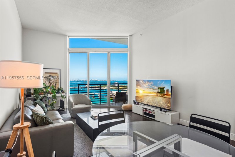 Comprar apartamento en One Miami West Tower UPH-10