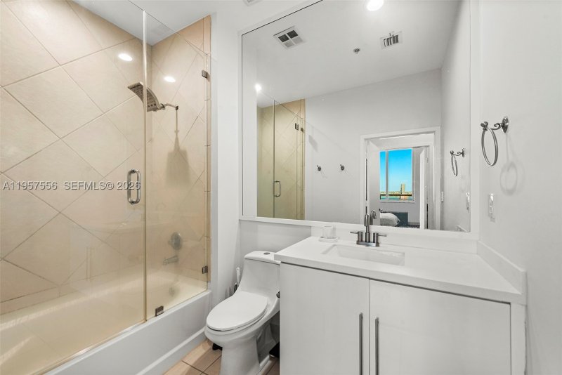 Comprar apartamento en One Miami West Tower UPH-10