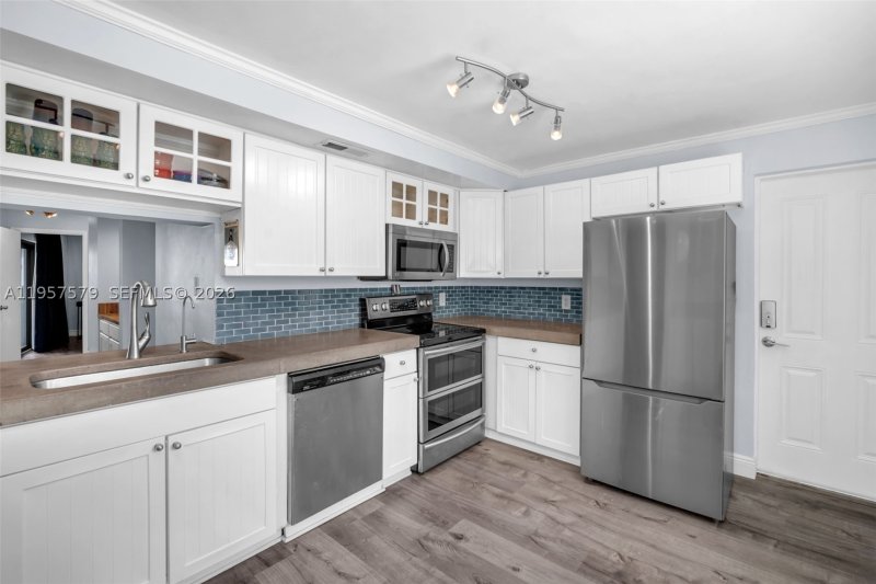 Condo for sale at Tradewinds by the Sea 106