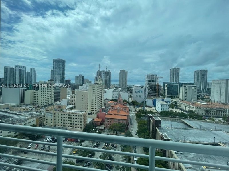 Apartment for rent at Loft Downtown II 1813