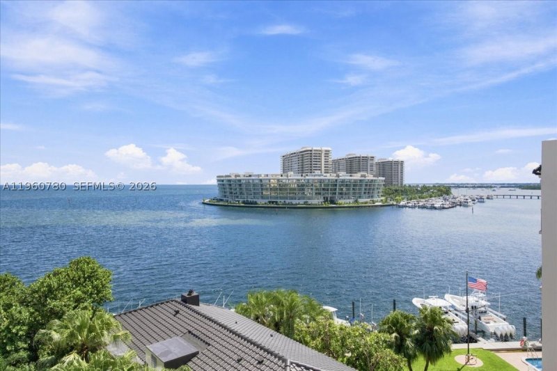 Comprar apartamento en The Fairchild Coconut Grove 605