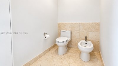 Comprar apartamento no Carbonell 1603