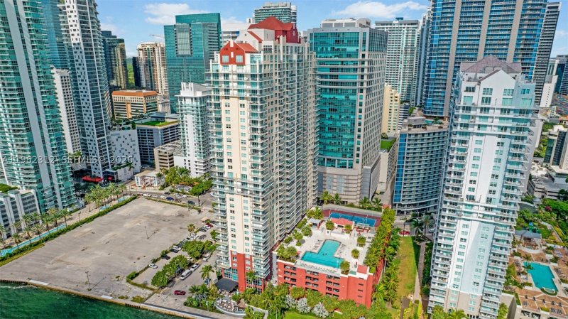 Aluguel de apartamento no Mark on Brickell 2203