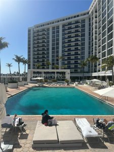 Aluguel de apartamento no Harbour House 1402