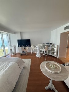 Aluguel de apartamento no Harbour House 1402