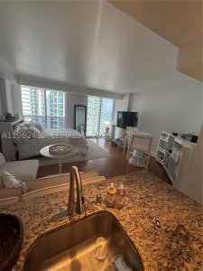 Aluguel de apartamento no Harbour House 1402