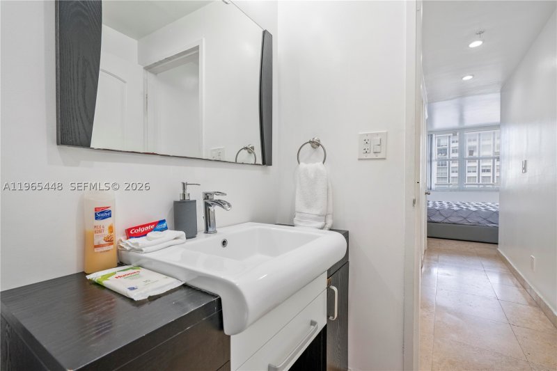 Condo for sale at Pavilion 423