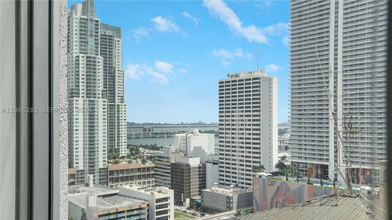 Comprar apartamento en Centro Condo 2101