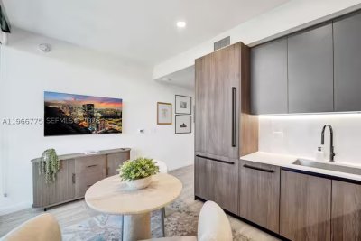 Comprar apartamento en 72 Park Miami Beach 705