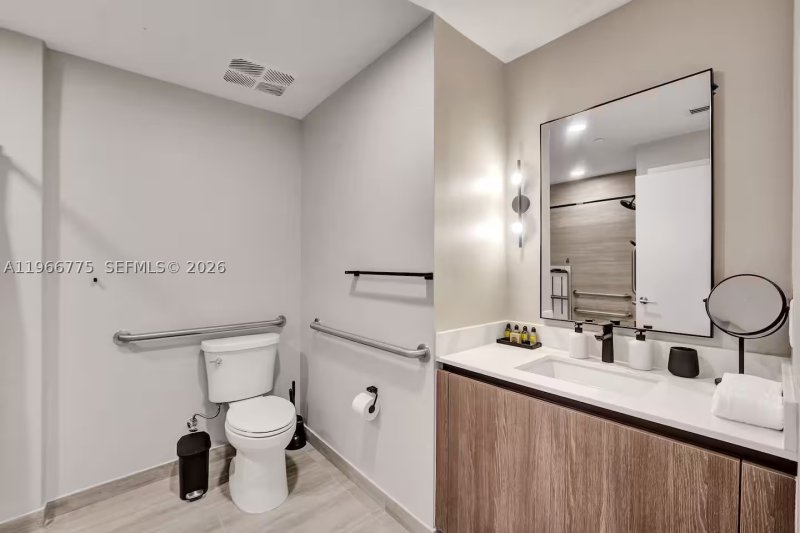 Comprar apartamento en 72 Park Miami Beach 705