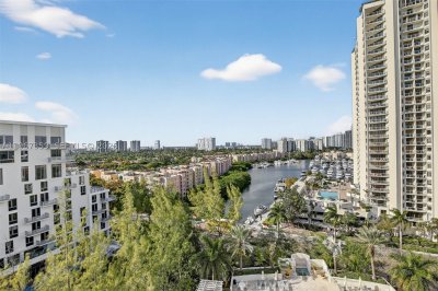 Comprar apartamento en The Parc at Turnberry Isle 1012