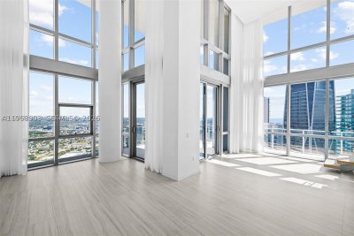 Comprar apartamento en Paramount Miami WorldCenter 5001