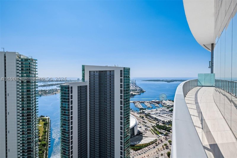 Condo for sale at Paramount Miami WorldCenter 5001